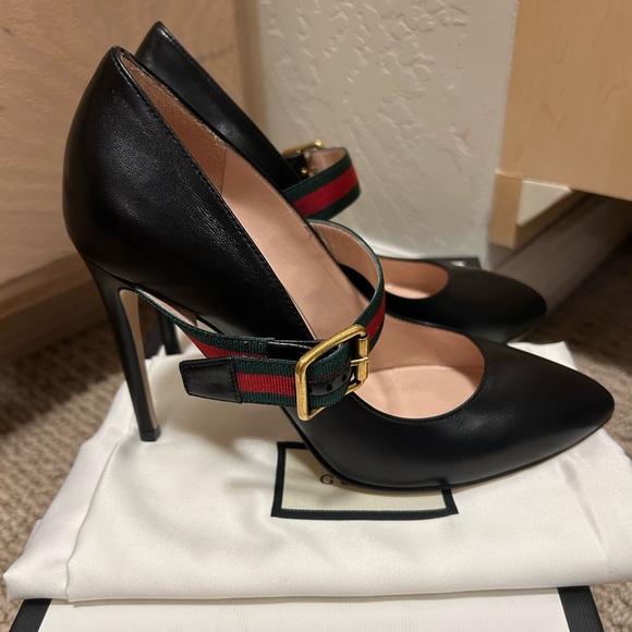 Gucci heels - Picture 1 of 6